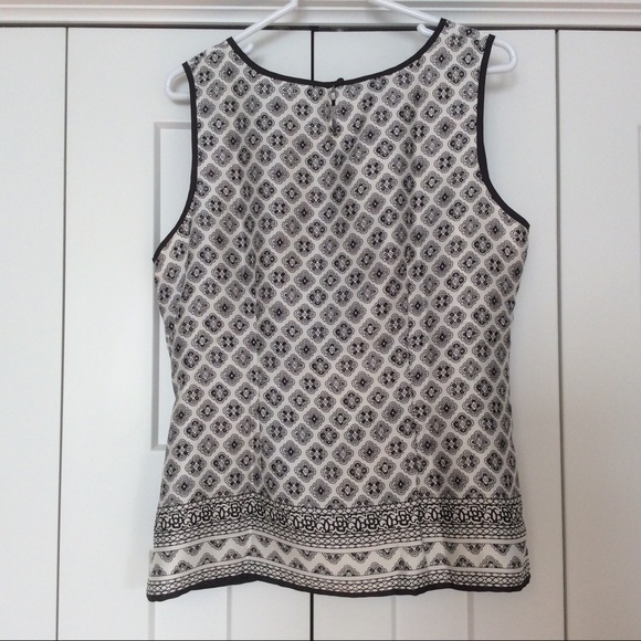 Talbots Black and White Sleeveless Top - Size LP - Picture 2 of 13